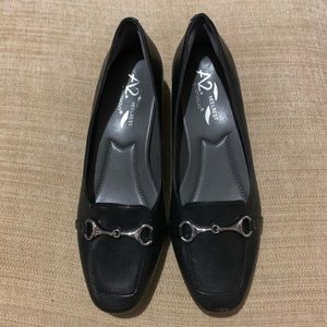 A2 Unique Comfort System Wayback Black Flats